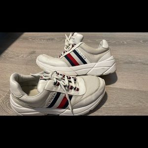 Tommy Sneakers Size 7.5